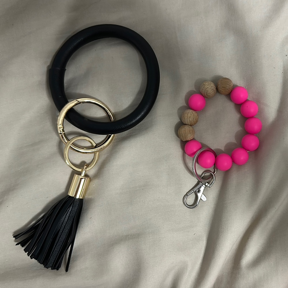 Black and Pink Keychain Bracelet Set